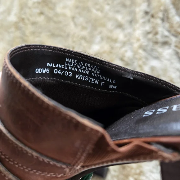 Bass Leather Slip On Brown High Heel Square Toe Buckle Clogs Mules 90s Y2K Sz 8 - Picture 6 of 7